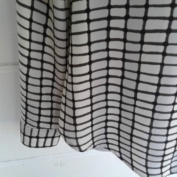 Loft Women's White Black Button Front Shirt Long Sleeves Small Petite - Picture 5 of 8